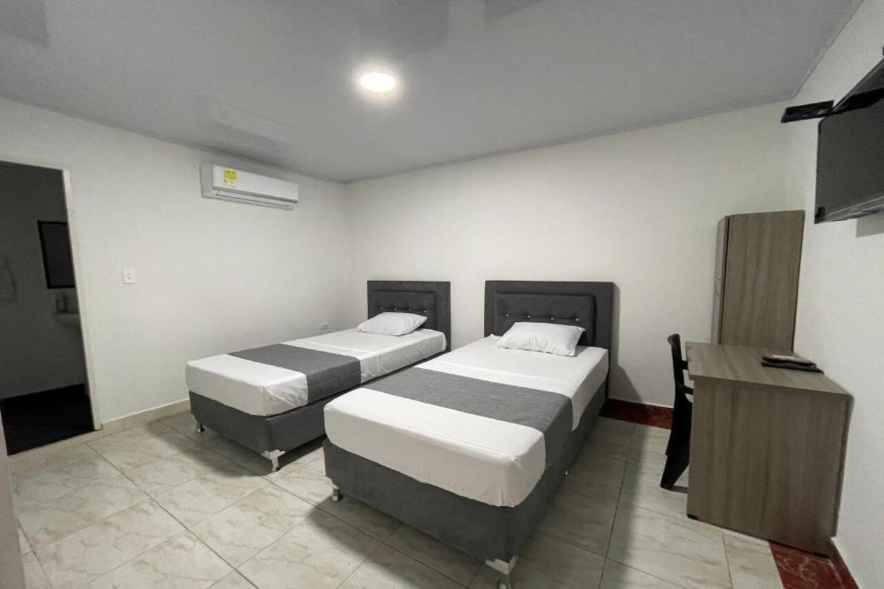 Hotel Neiva Urdaneta Eksteriør bilde